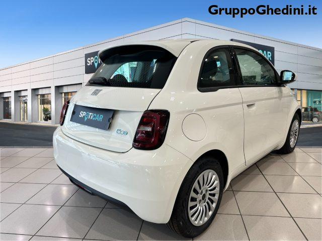 FIAT 500e Action Berlina 23,65 kWh