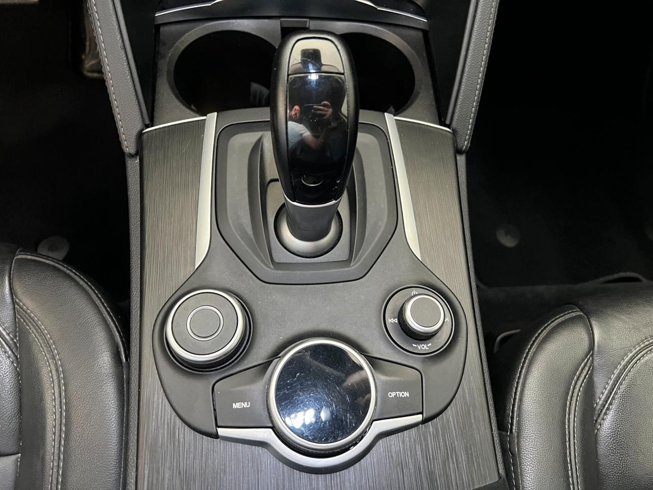 Alfa Romeo Stelvio 2.2 Turbodiesel 210 CV AT8 Q4 Business