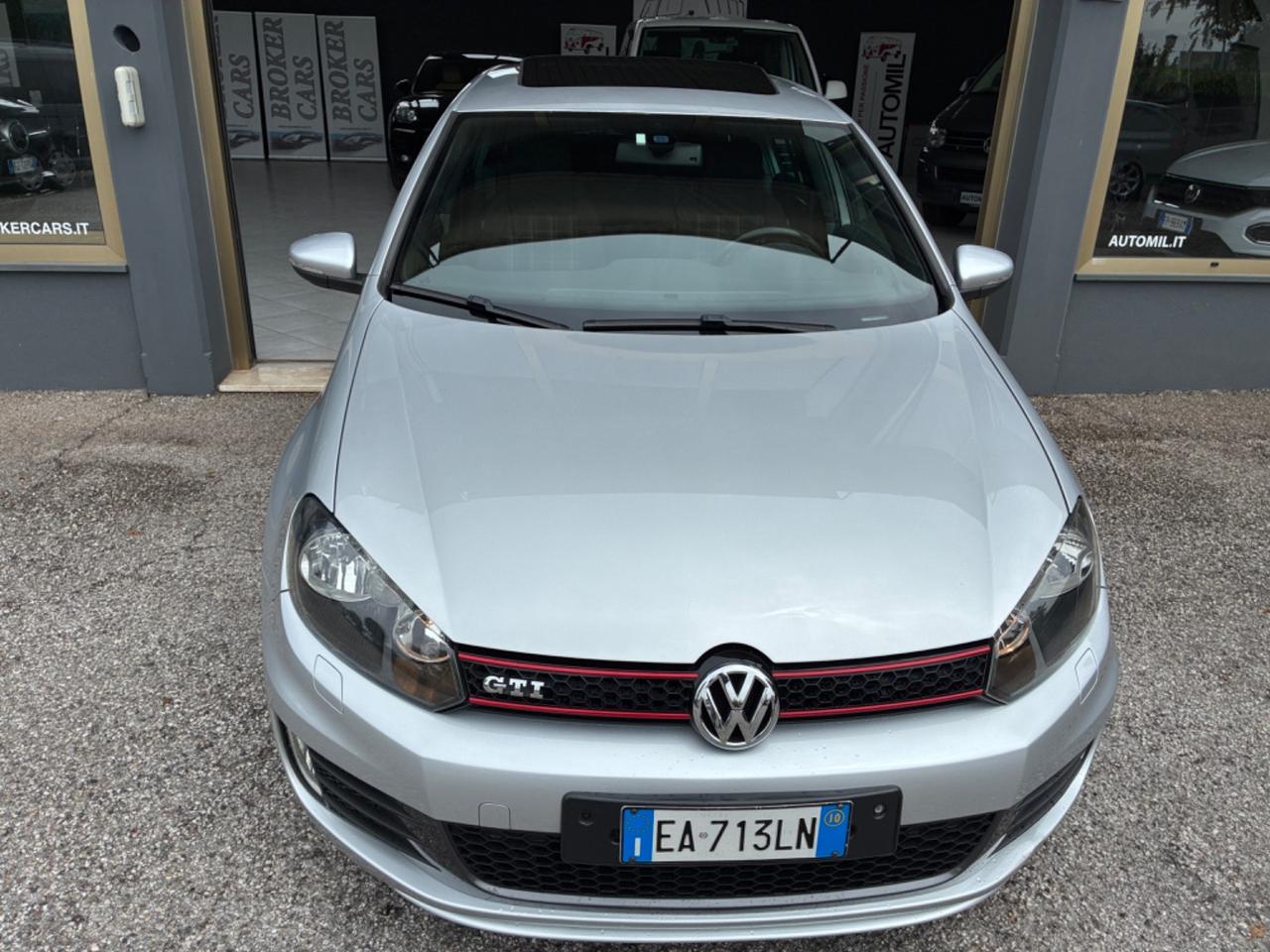 Volkswagen Golf GTI 2.0 TSI - 5 porte