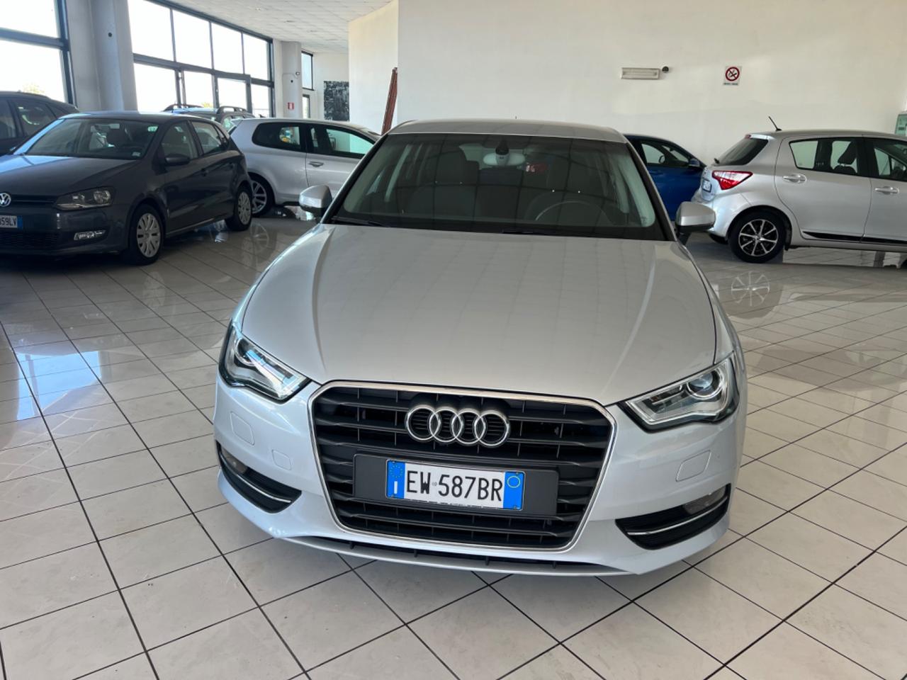 Audi A3 1.4 TFSI COD ultra Attraction