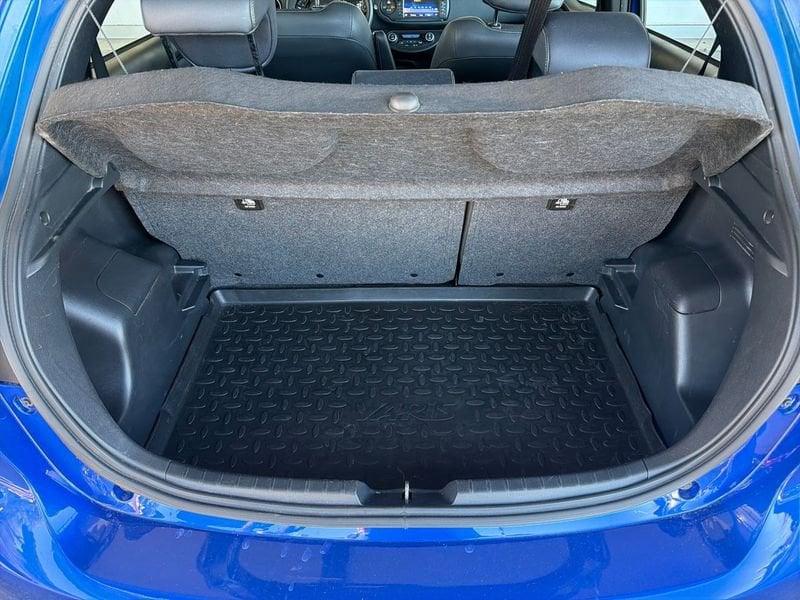 Toyota Yaris Yaris 5p 1.5h Style
