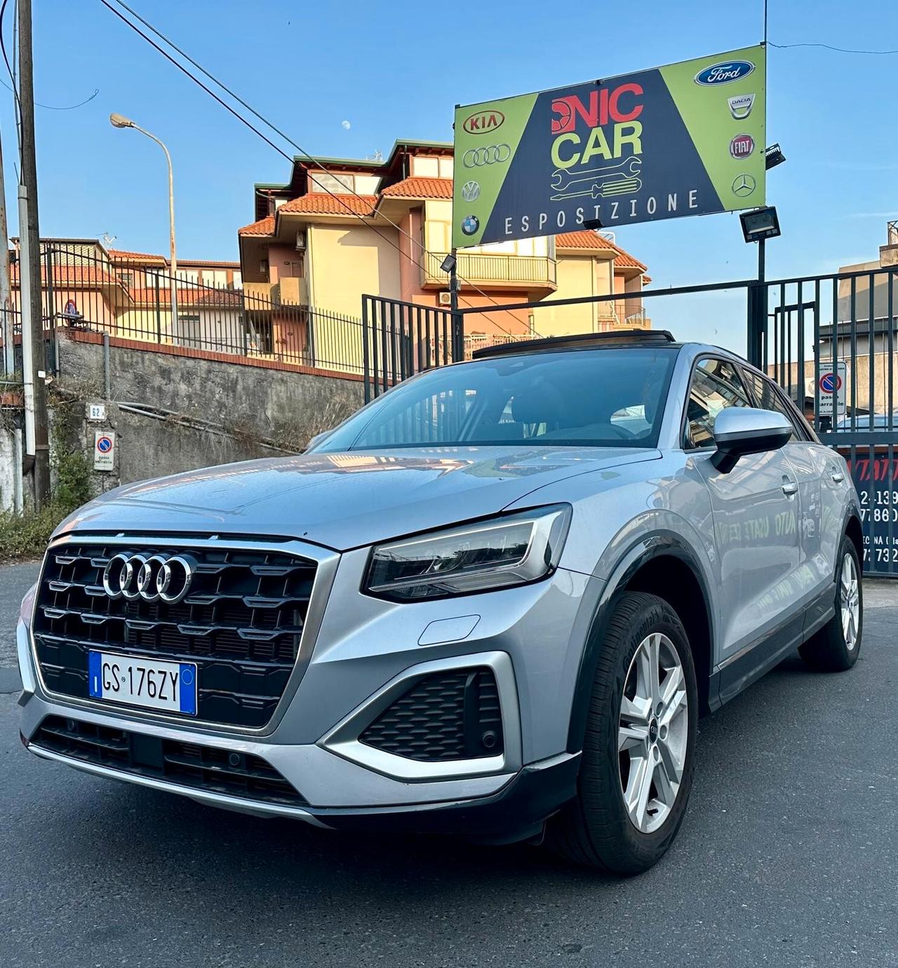 Audi Q2 30 TFSI Business Advanced