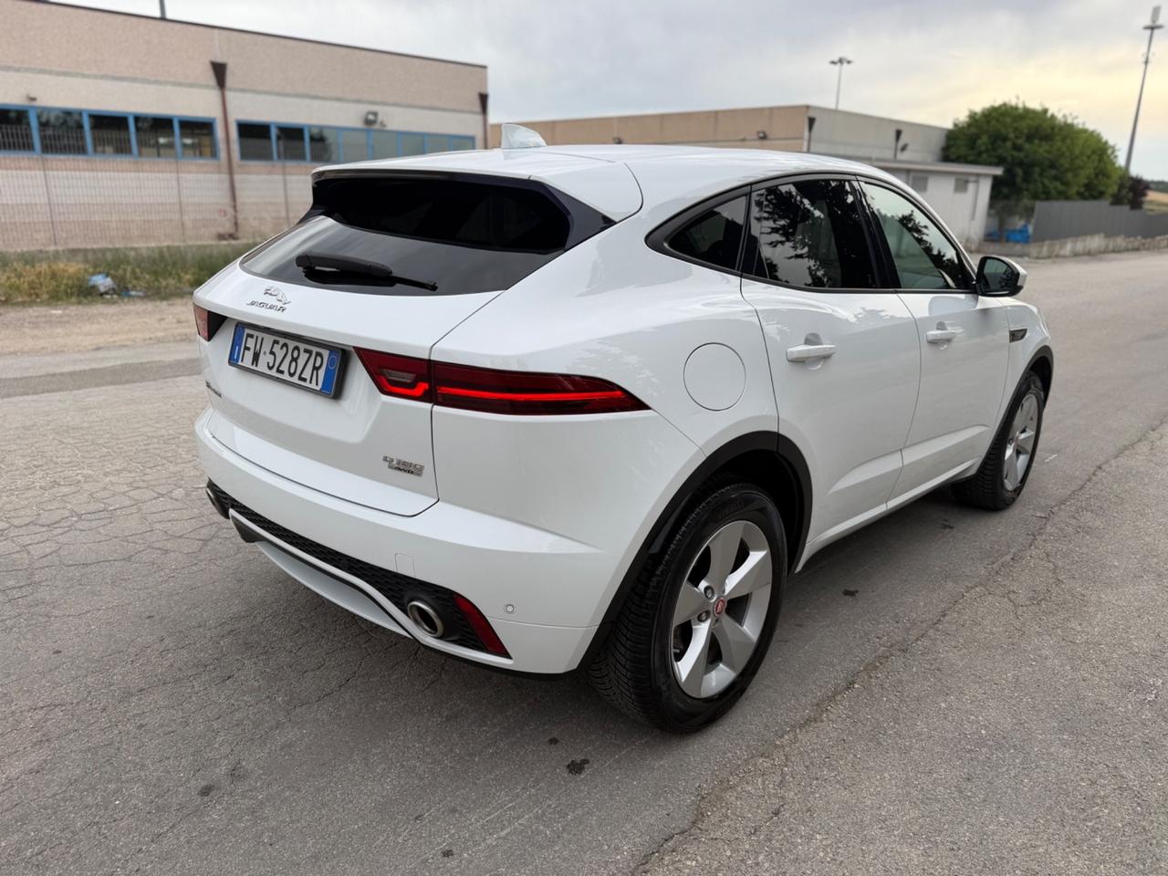 Jaguar E-Pace 2.0D 180 CV AWD R-Dynamic S