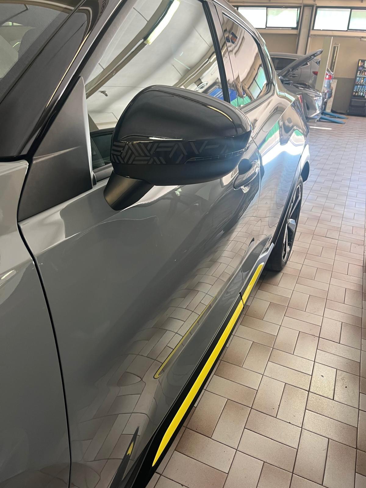 Nissan Juke 1.0 DIG-T 114 CV Kiiro