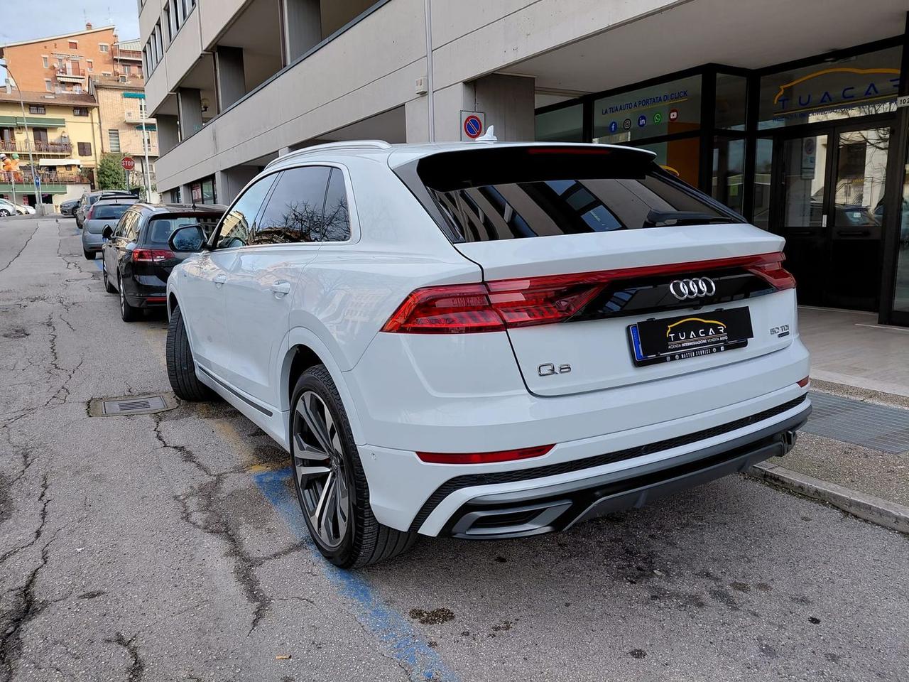 Audi Q8 Sport 3.0 50 TDI MHEV #8399