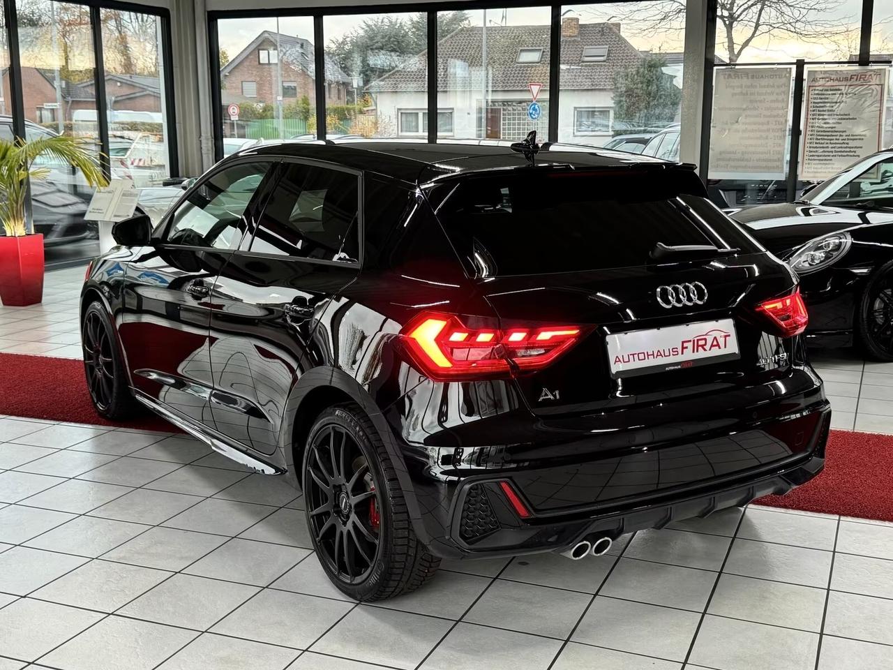 Audi A1 Sportback 40 TFSI S line°Navi°LED