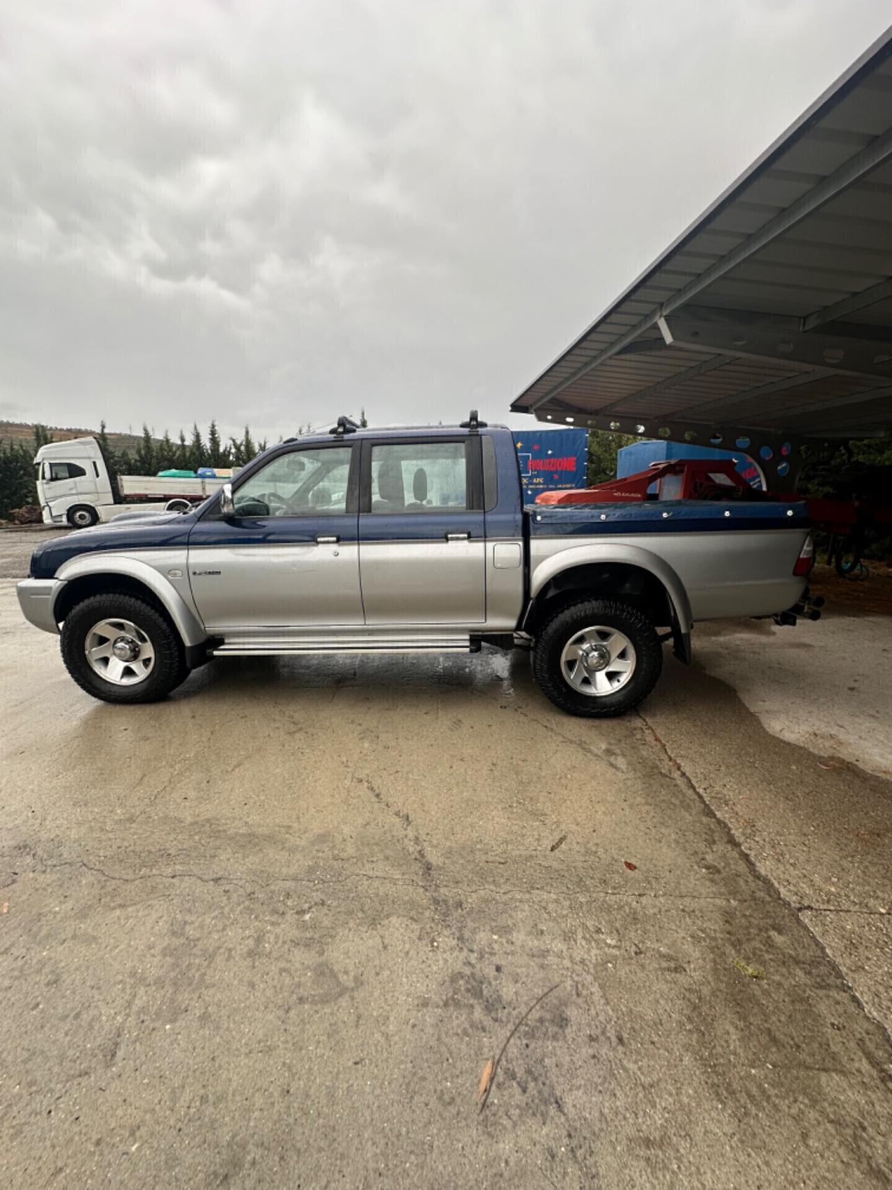 Mitsubishi L200 2.5 TDI 4WD COME NUOVO