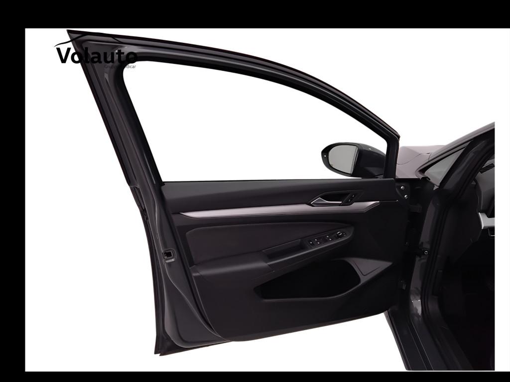 VOLKSWAGEN Golf VIII 2024 - Golf 2.0 tdi Life 115cv