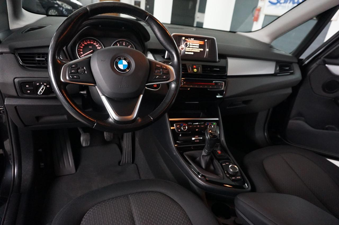 Bmw 216d Active Tourer Advantage