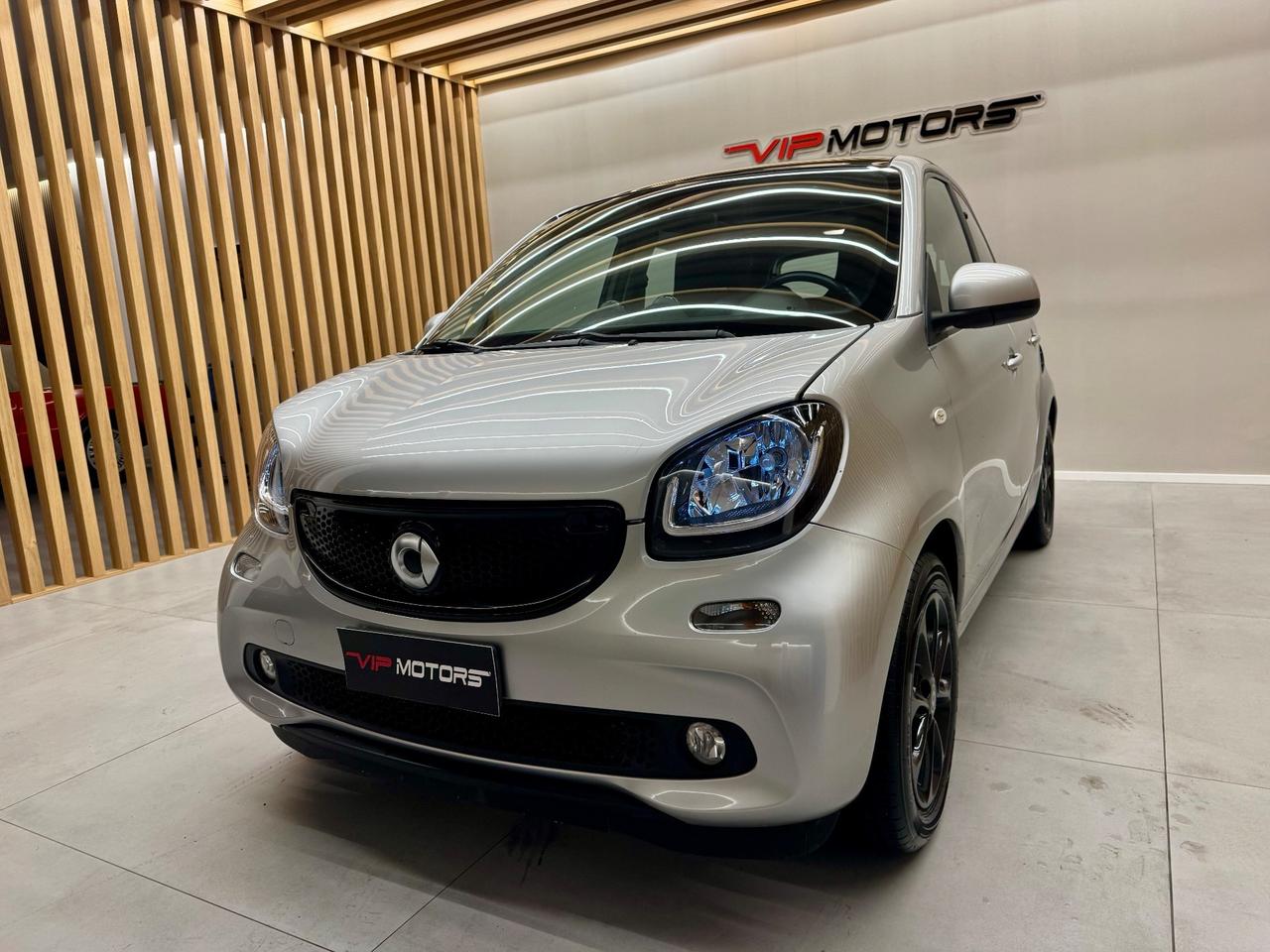 Smart ForFour 70 1.0 twinamic Passion SILVER AUTOMATICA