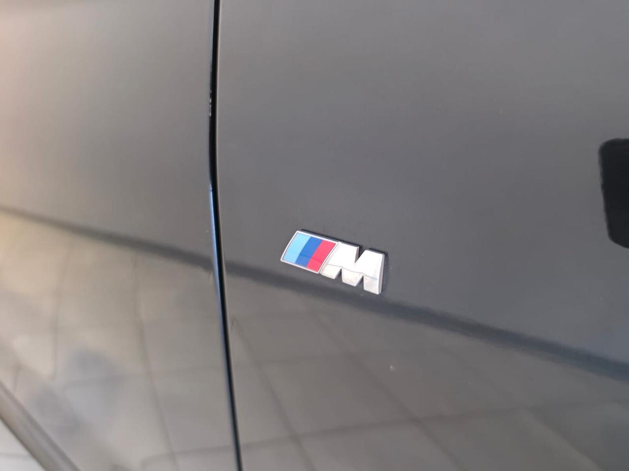 Bmw 118 118d 5p. Msport