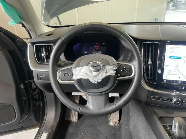 VOLVO XC60 B4 197CV AWD MOMENTUM PRO