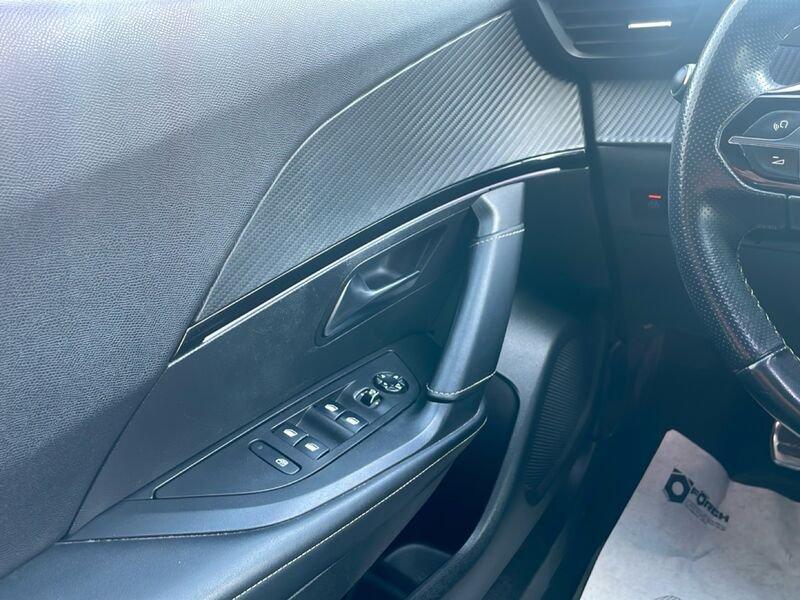 Peugeot 2008 BlueHDi 100 GT Line S&S