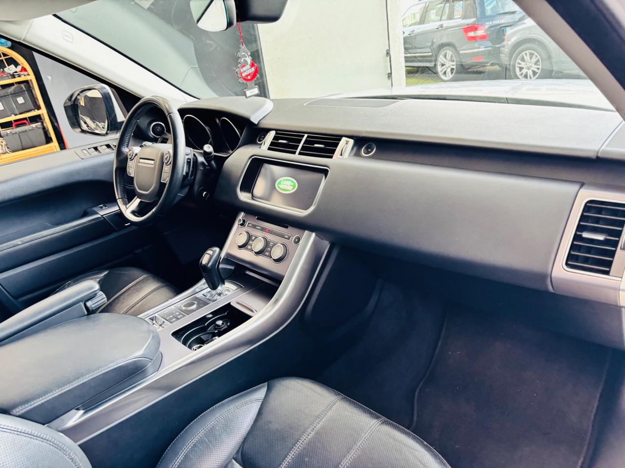 Land Rover Range Sport 3.0 TDV6 HSE Dynamic