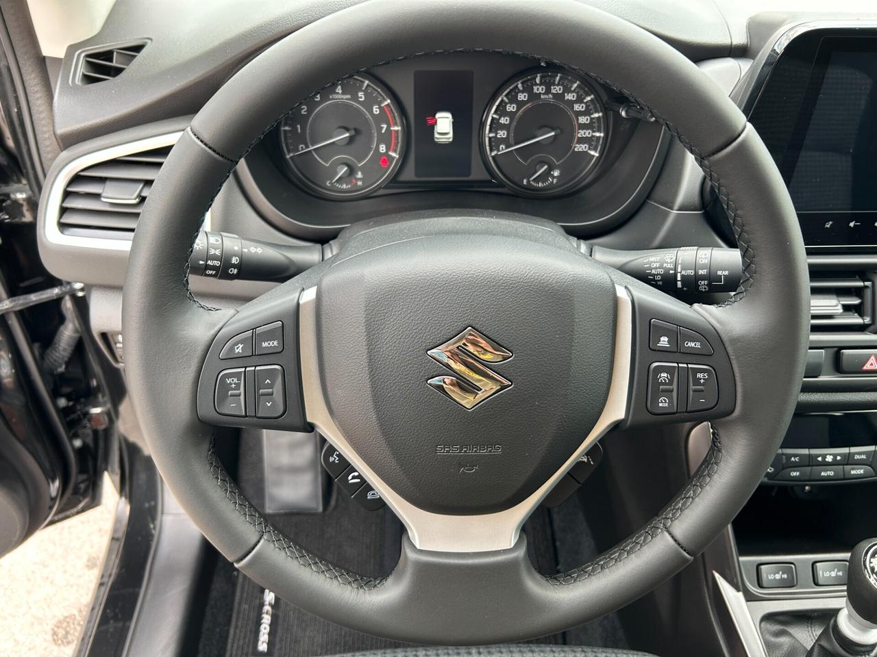 Suzuki S-Cross 1.4 Hybrid 4WD AllGrip Top
