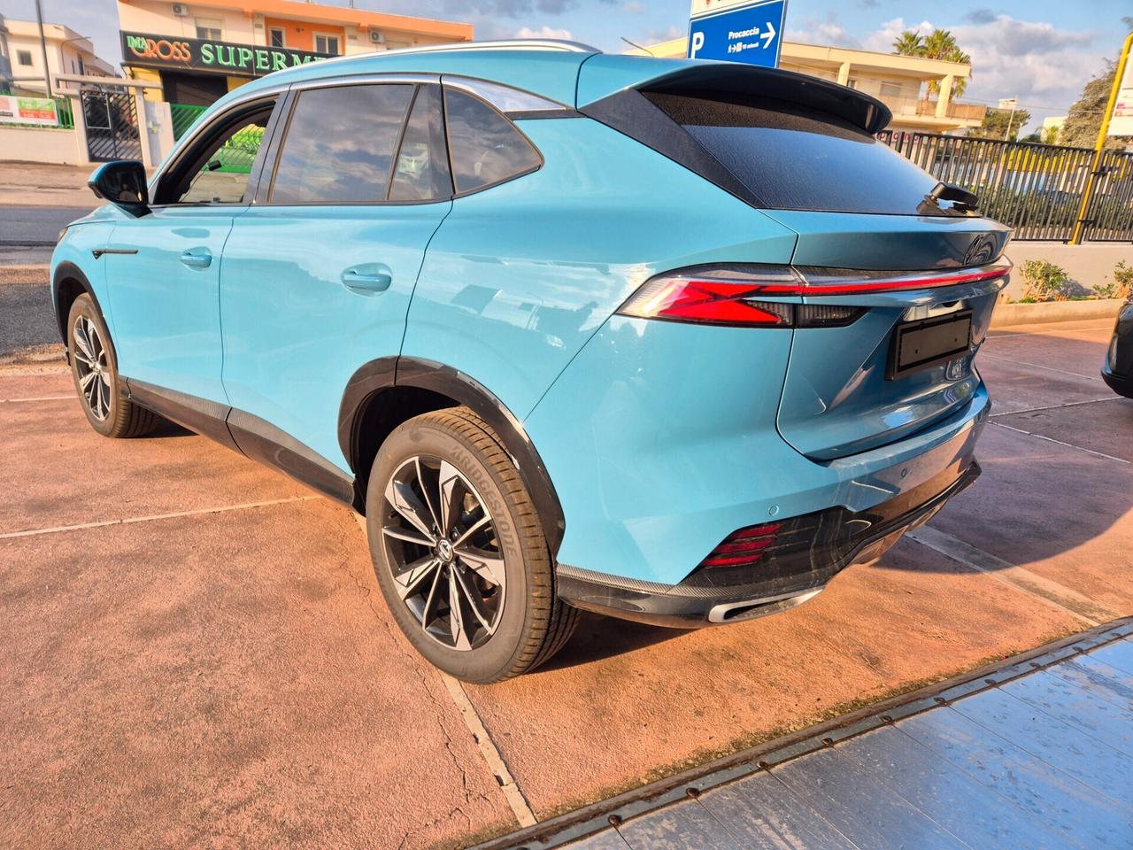 HS 1.5 Comfort 224CV FULL HYBRID