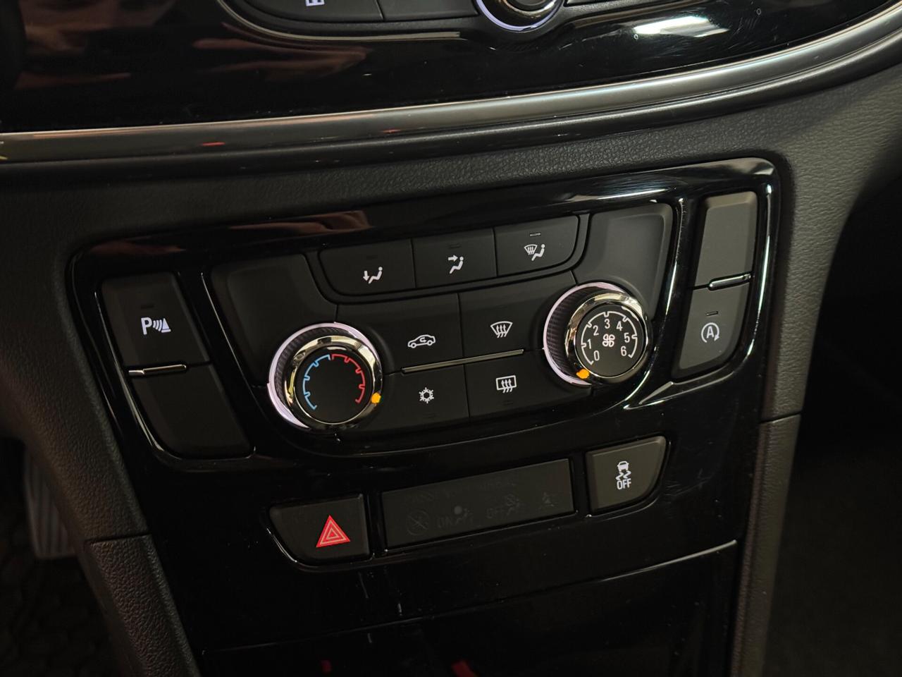 OPEL MOKKA X 1.6cc 136CV Diesel