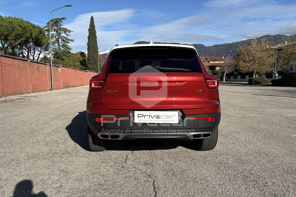 VOLVO XC40 D4 AWD Geartronic Business