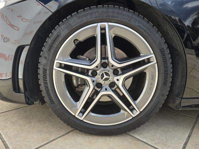 MERCEDES-BENZ A 200 AUTOMATIC PREMIUM AMG SEDILI ELETTRICI AMBIENT