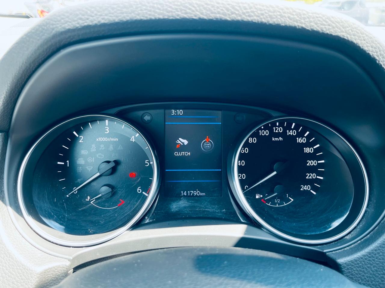 Nissan Qashqai 1.5 dCi N-Connecta