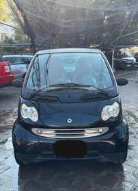 Smart ForTwo 700 coupé passion (45 kW) NEOPATENTATI
