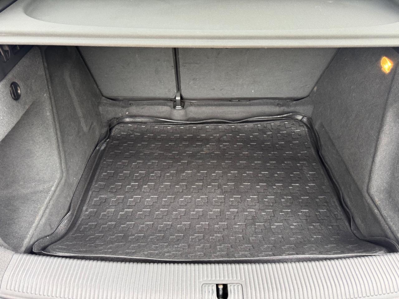 Audi Q3 2.0 TDI 140cv allestita RSQ3 ok neopatentati
