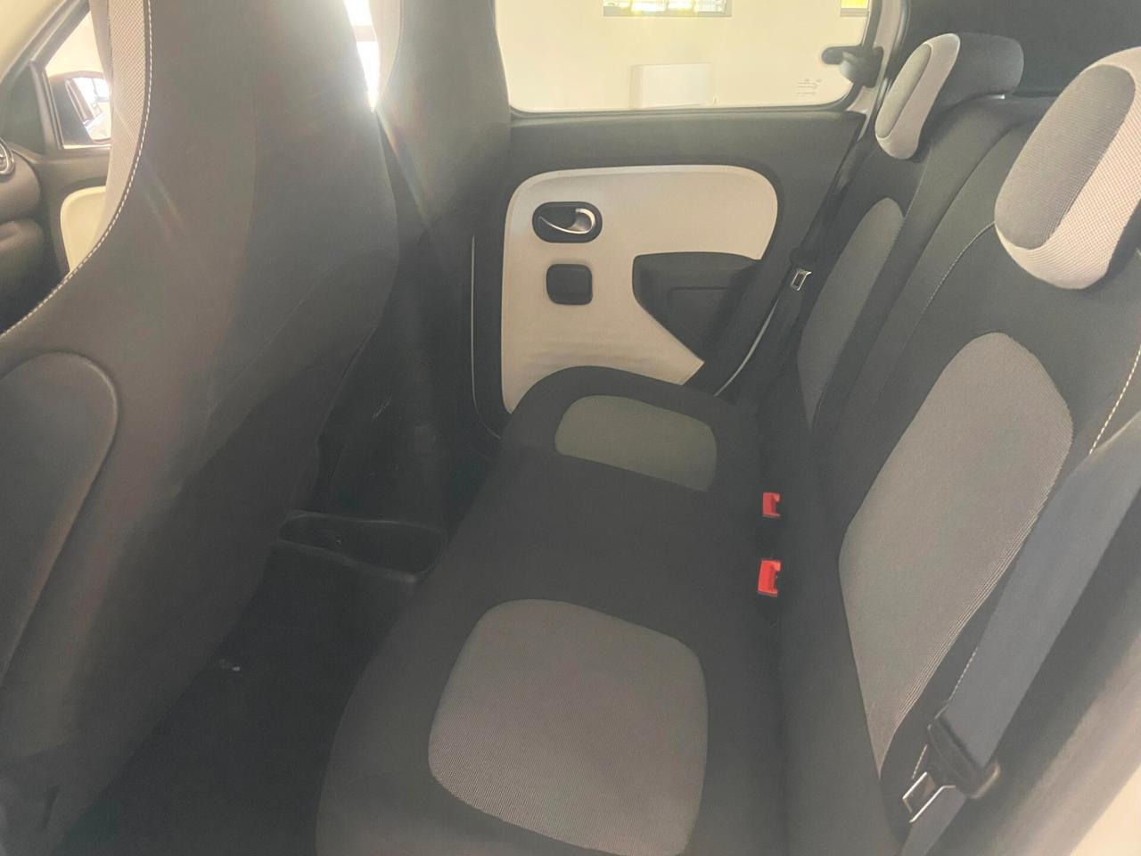 Renault Twingo SCe 65 CV Intens