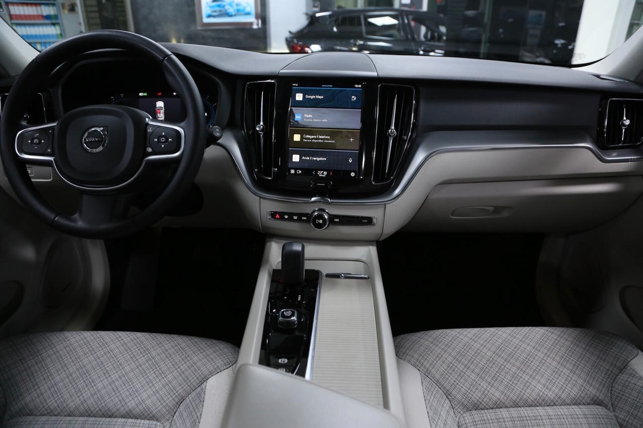 Volvo XC60 B4 D Automatic Core 197 cv