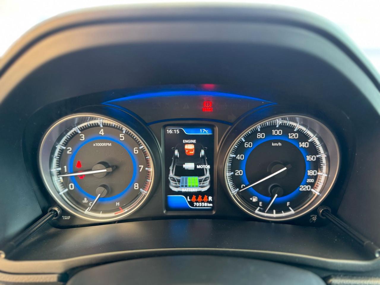 Suzuki Baleno 1.2 Hybrid Top