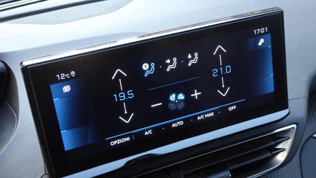 PEUGEOT 3008 BlueHDi 130 S&S EAT8 Active Pack