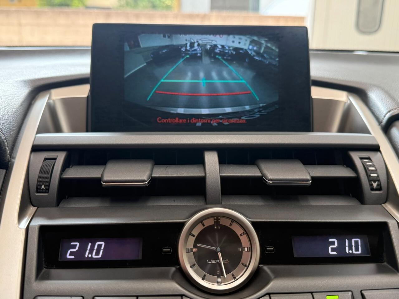 Lexus NX 300h NX Hybrid 4WD Executive