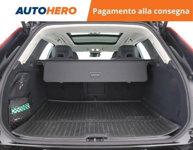 VOLVO XC60 B5 AWD automatico Ultra Dark
