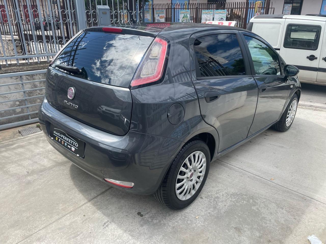 Fiat Punto 1.4 8V 5 porte Easypower Street