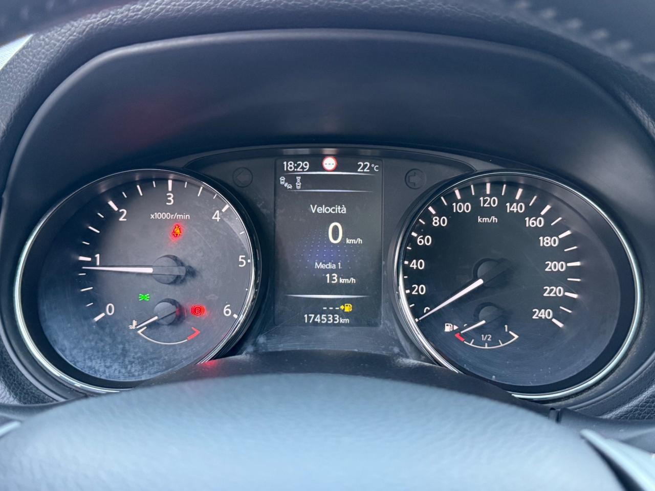 Nissan Qashqai 1.6 dCi 2WD Tekna FULL
