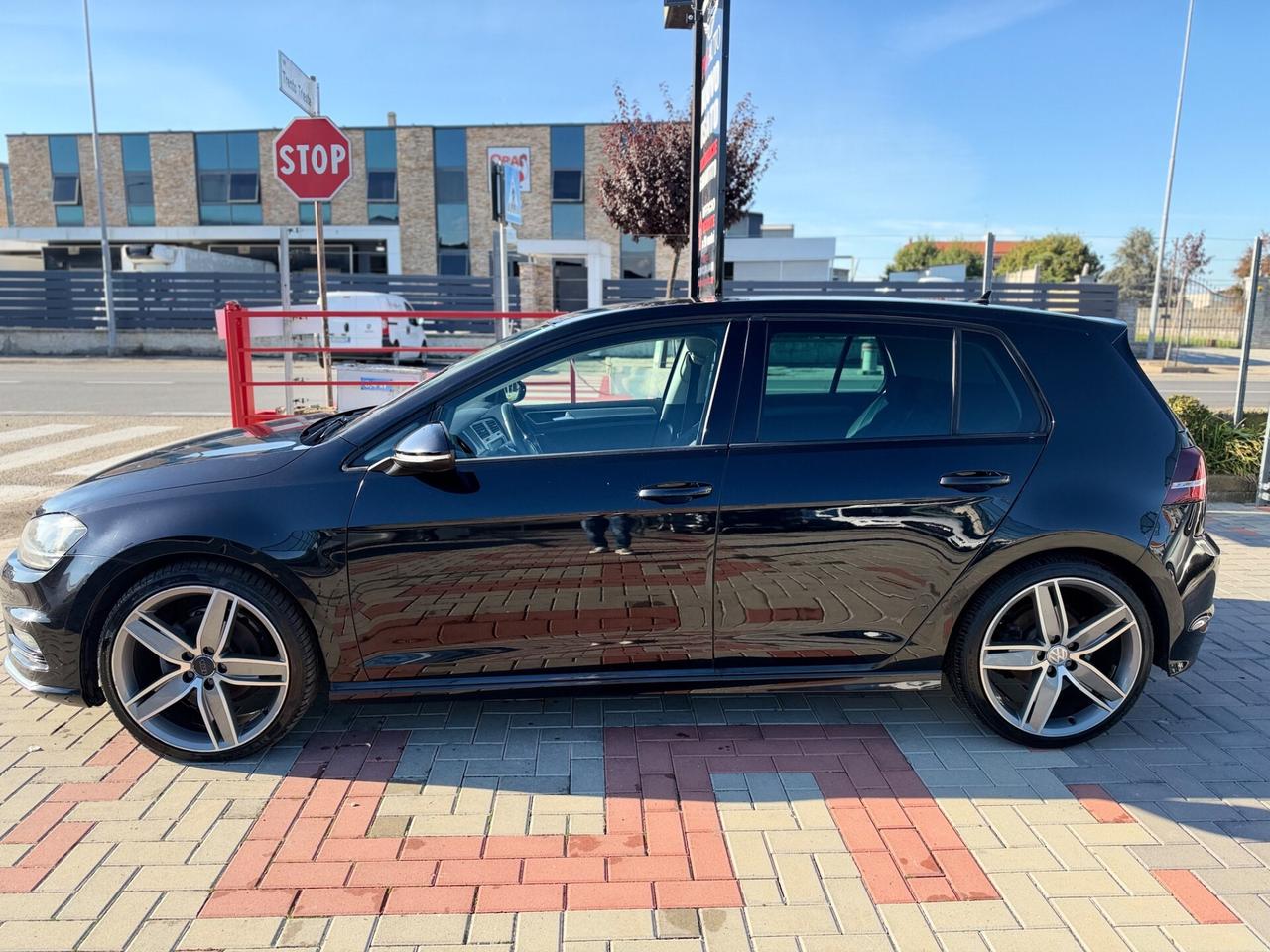 Volkswagen Golf 2.0 TDI DSG 5p. Sport Edition 150CV