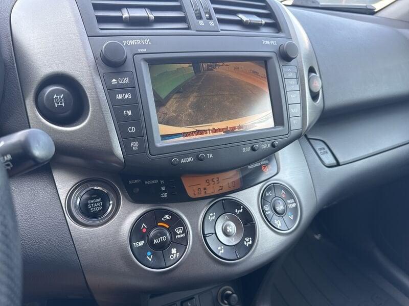 Toyota RAV4 RAV4 2.2 D-4D 4WD Style