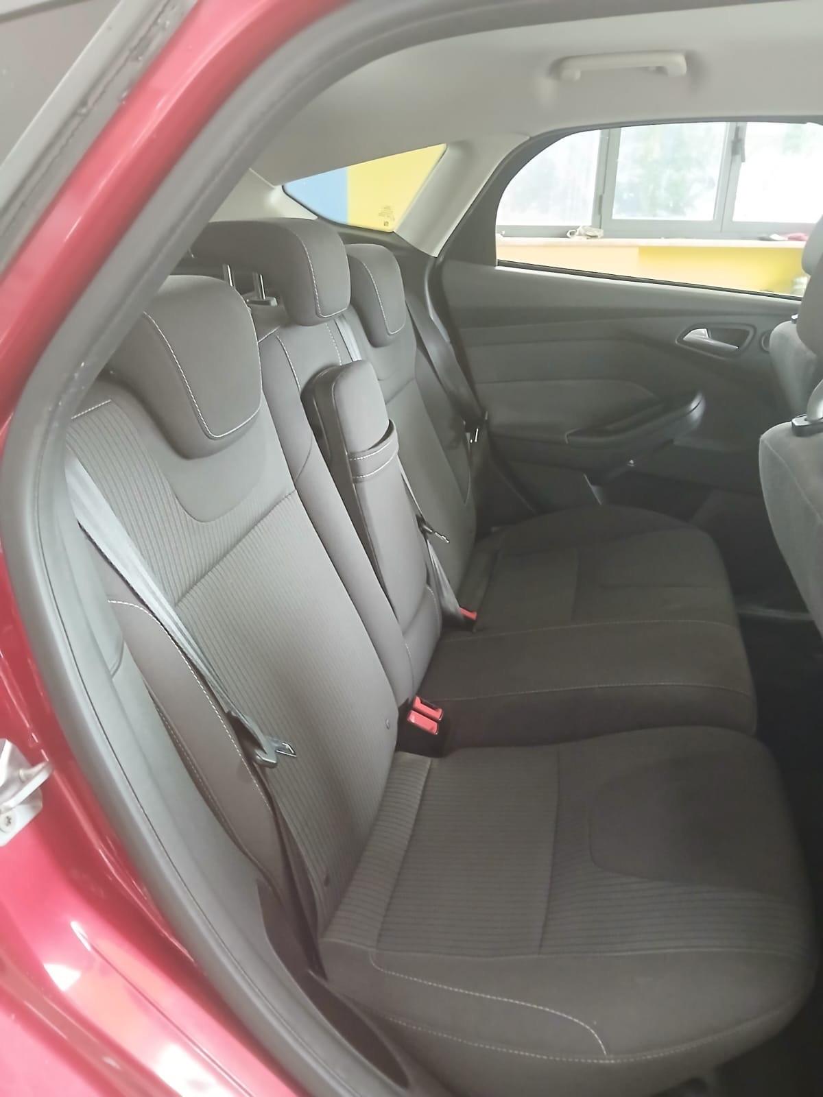 Ford Focus 2.0 TDCi 115 CV Powershift Titanium cambio automatico full