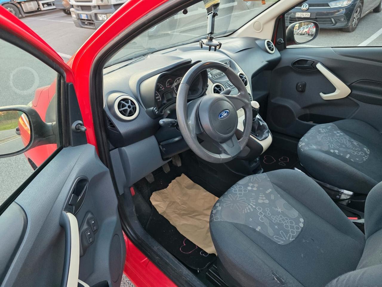 Ford Ka Ka+ 1.2 8V 69CV Titanium