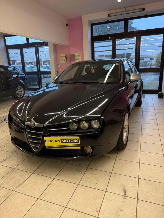 ALFA ROMEO 159 2.0 JTDm 136 CV Sportwagon Distinctive