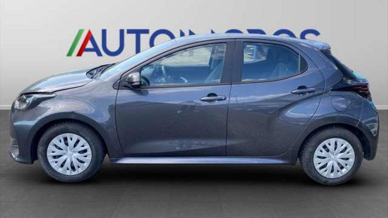 Toyota Yaris IV 2020 1.5h Business