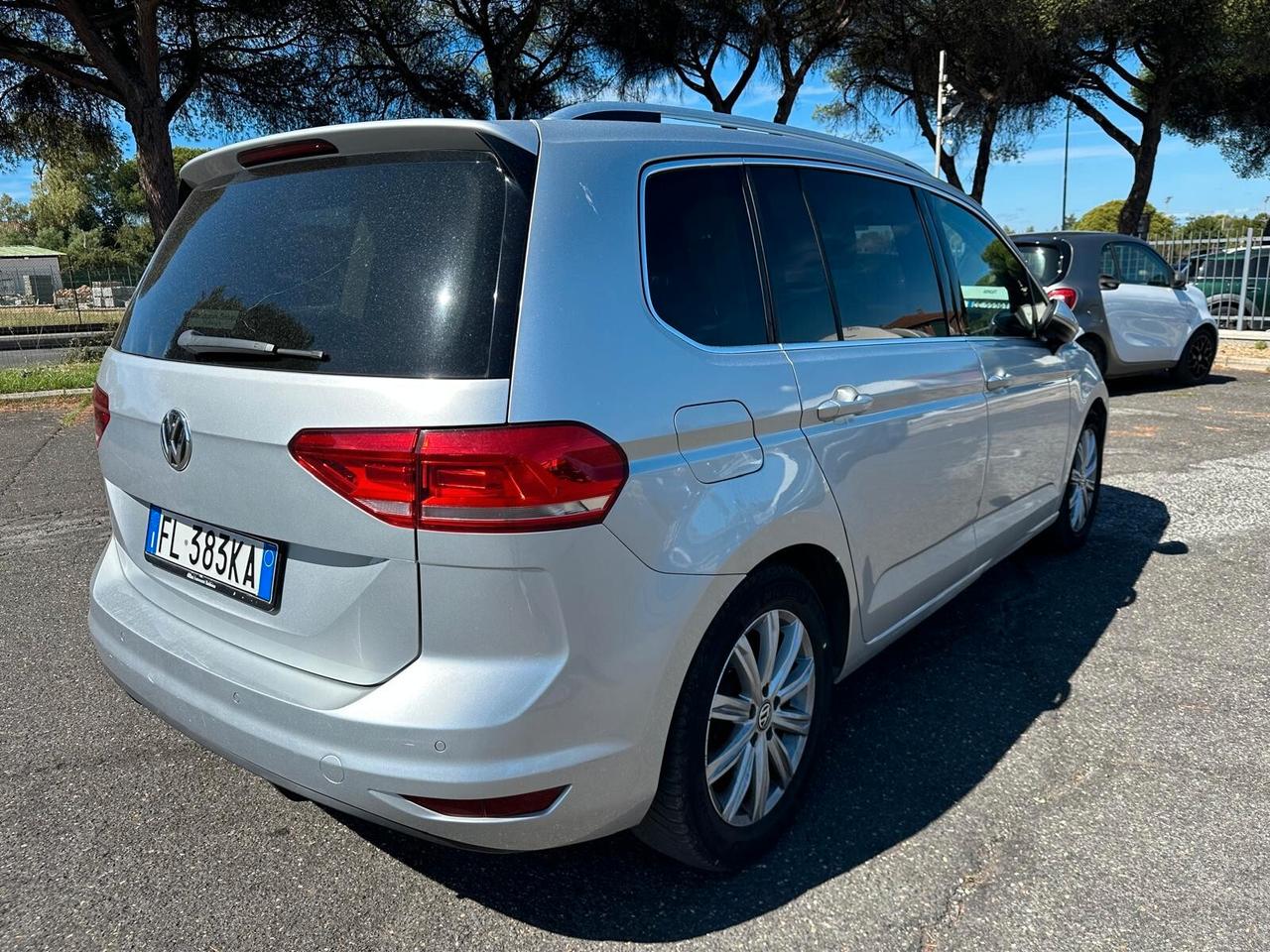 Volkswagen Touran 2.0 TDI 150 CV SCR DSG Executive BlueMotion Tech.