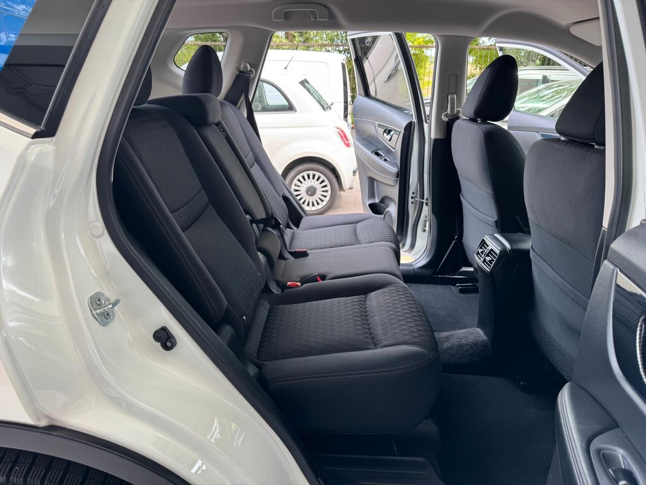 Nissan X-Trail 1.6dci N-Connecta 2wd xtronic unipr