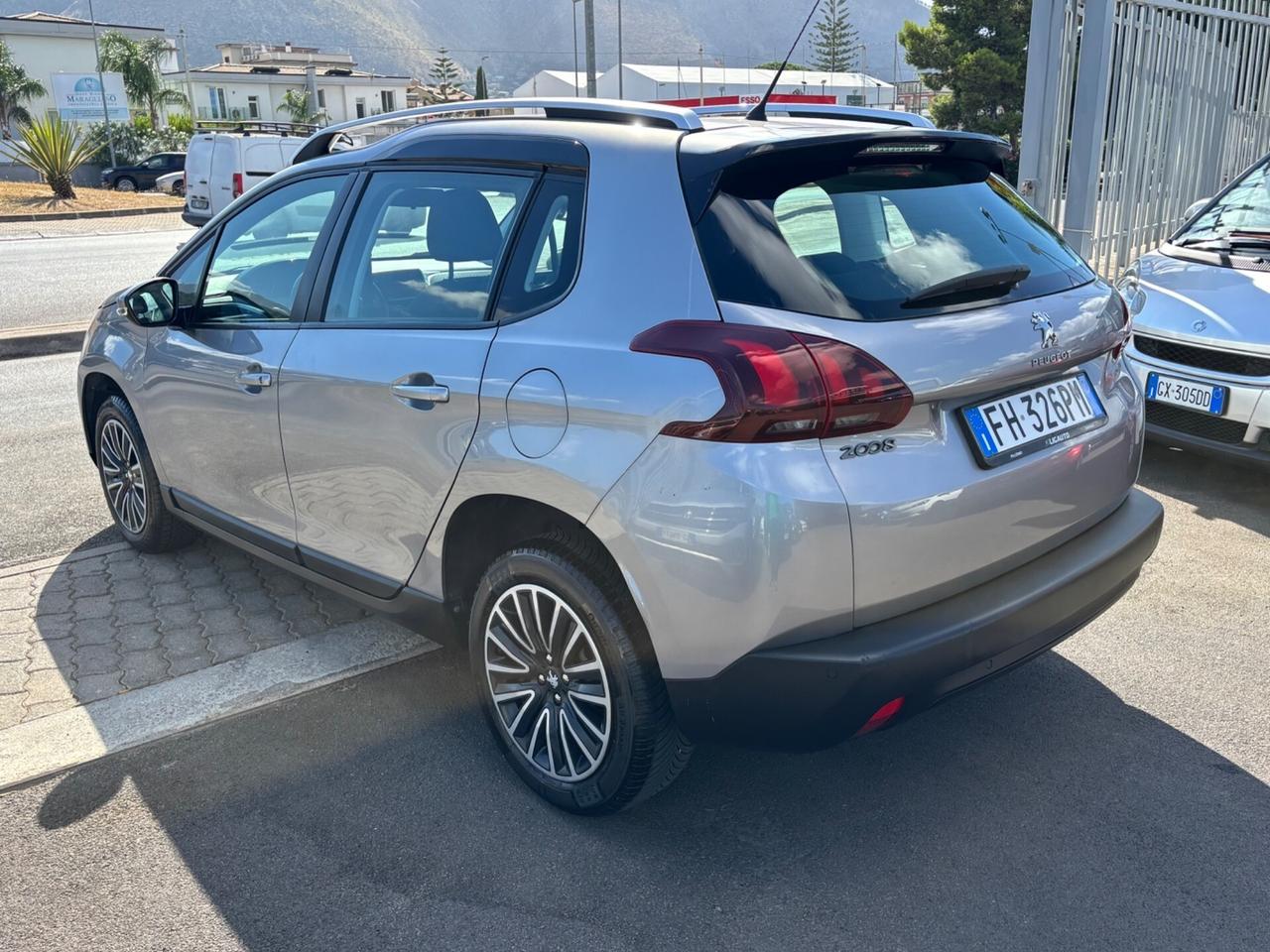 Peugeot 2008 BlueHDi 100 Active