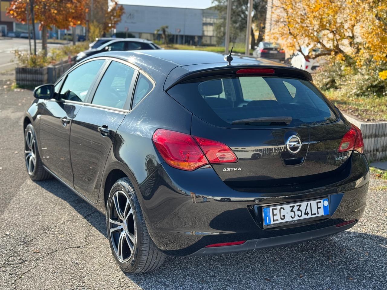 Opel Astra 1.3 CDTI 95CV Euro 5 Neopatentati