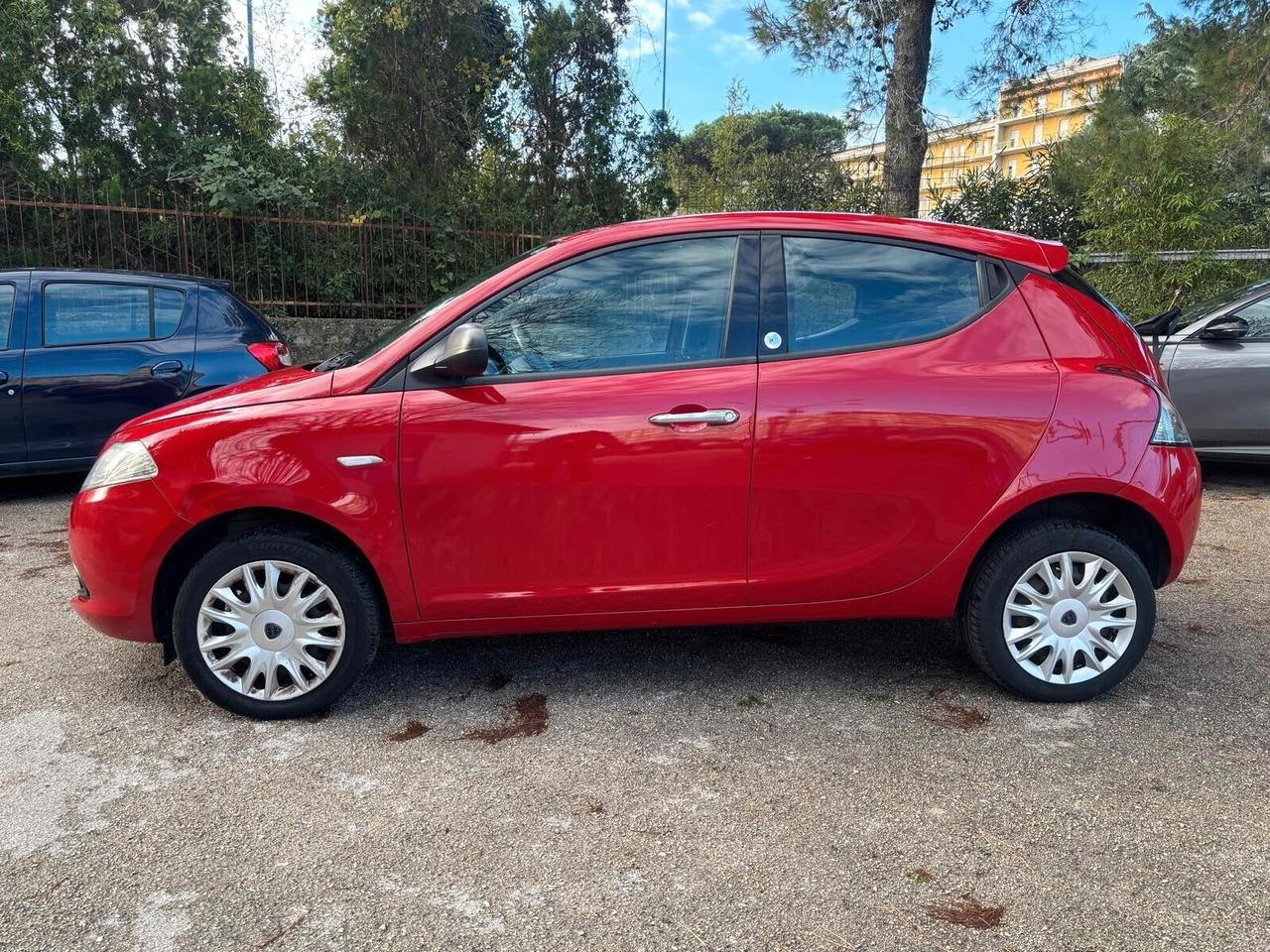 LANCIA YPSILON 0.9 TWINAIR Silver - 2013