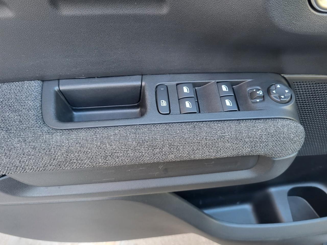 Citroen C3 Aircross PureTech 110 C-Series+Fari Led+Navy...