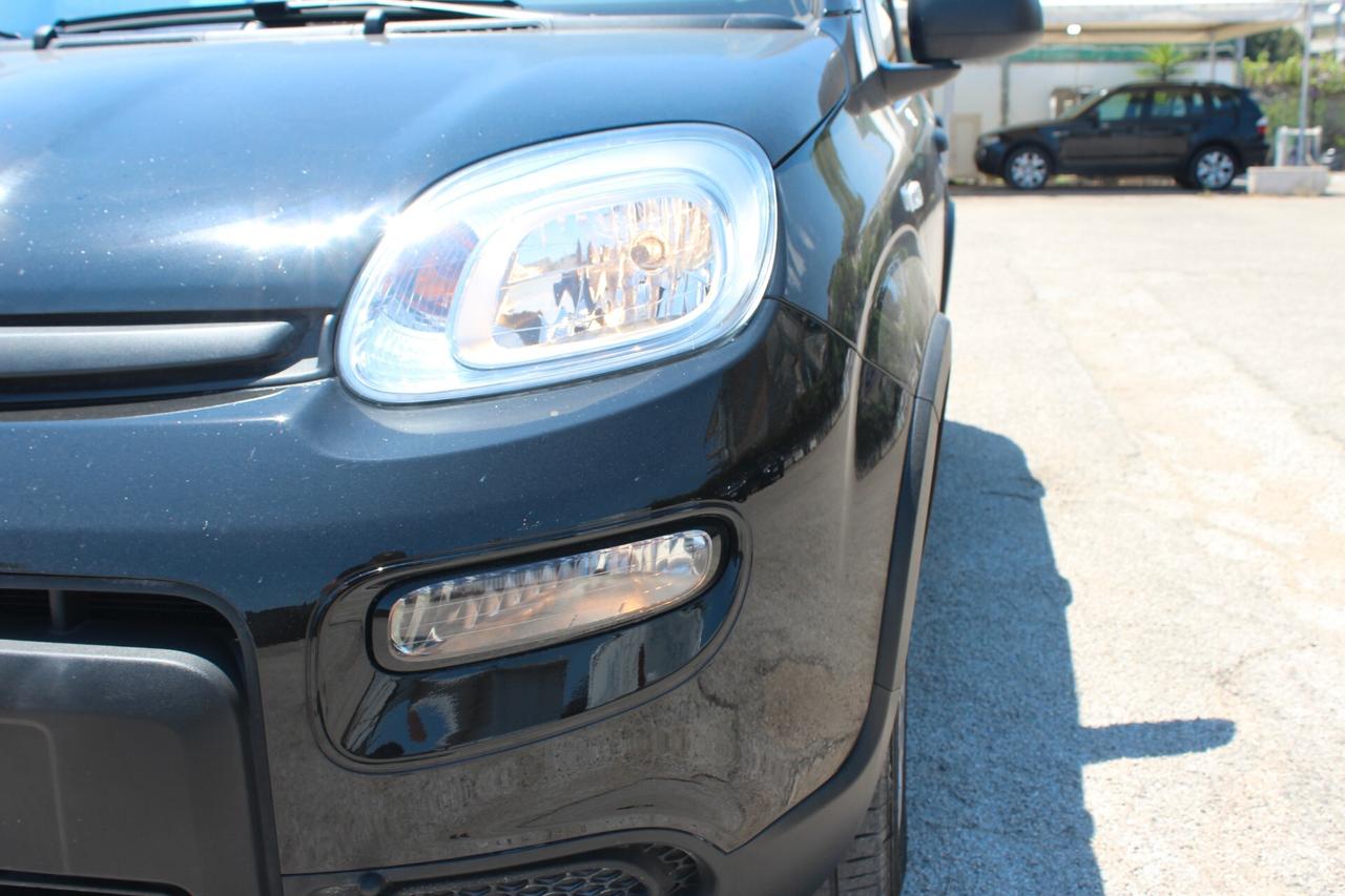 Fiat Panda 1.0 FireFly S&S Hybrid Pandina