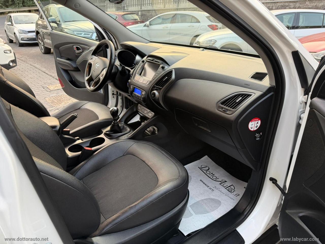 HYUNDAI ix35 1.7 CRDi 2WD Xpossible
