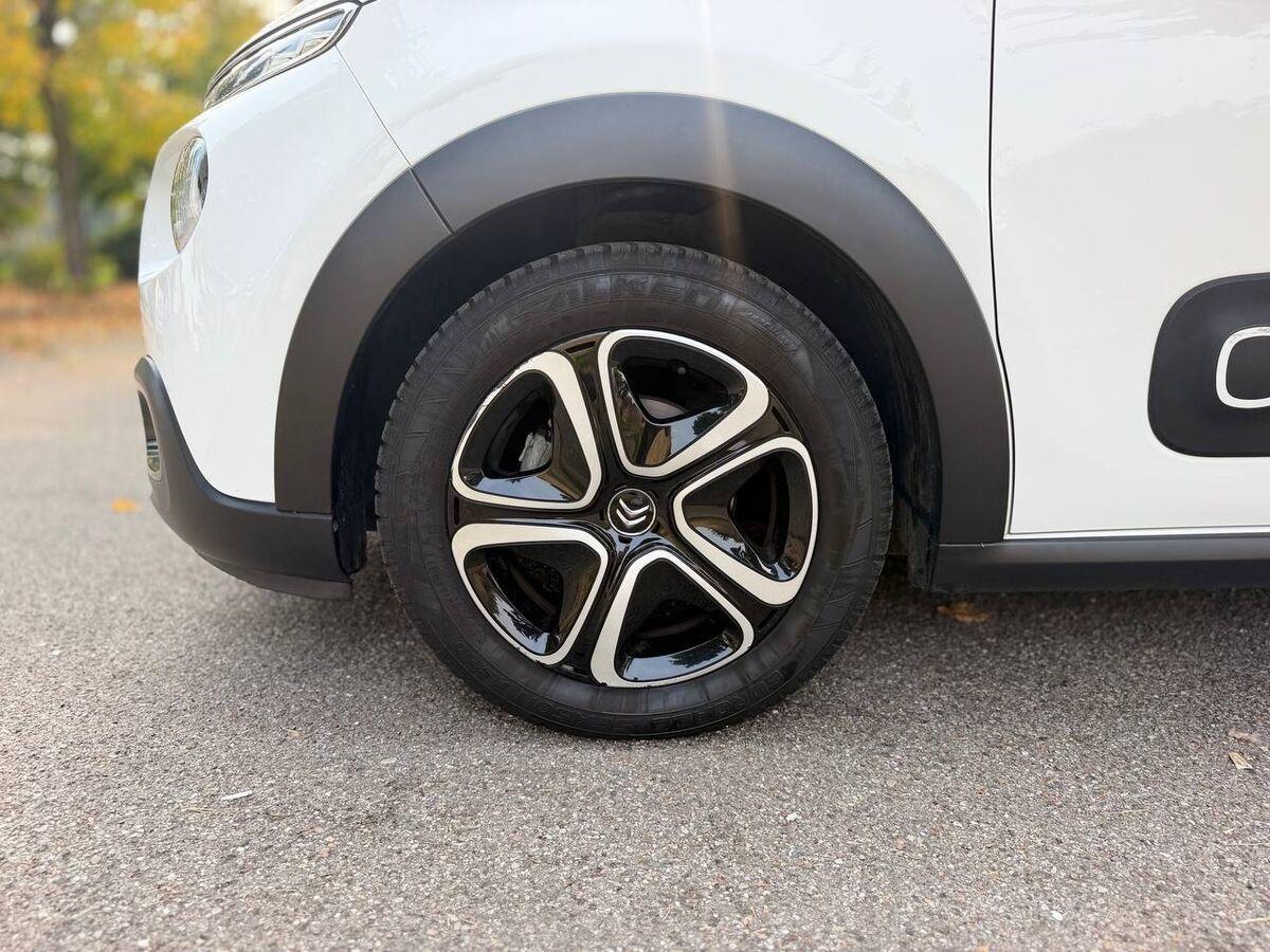 Citroen C3 1.2 puretech Shine s&s 110cv eat6 my18