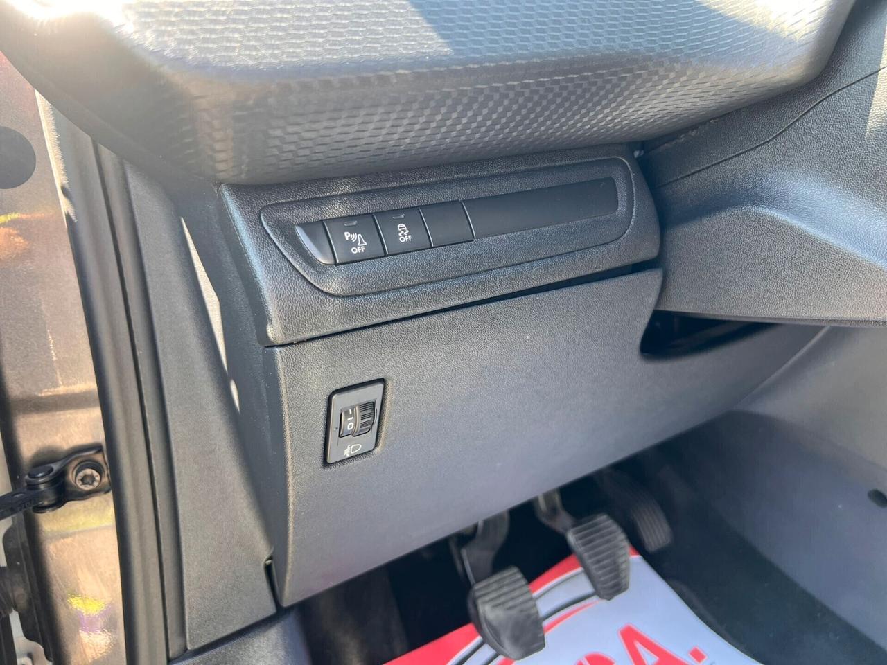 Peugeot 2008 1.6 bluehdi Active 75cv my16